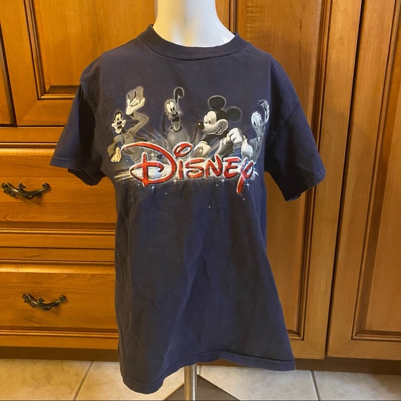 💰3 for $20 - Disney T-Shirt - Picture 1 of 4